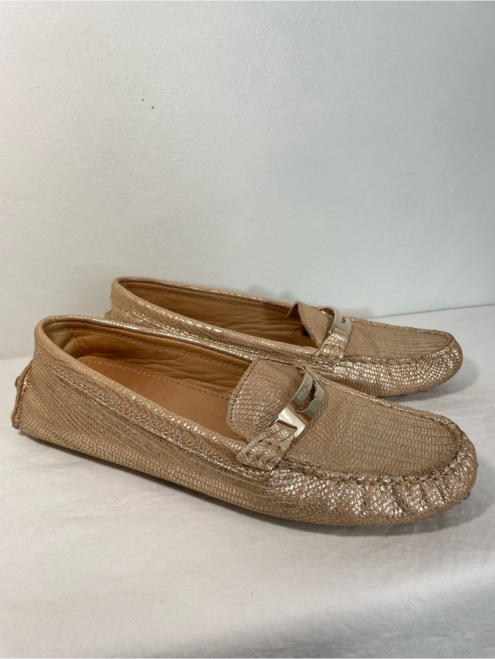 Coach Nola Gold Textured Leather Driving Loafers Size 8 B - Picture 6 of 15